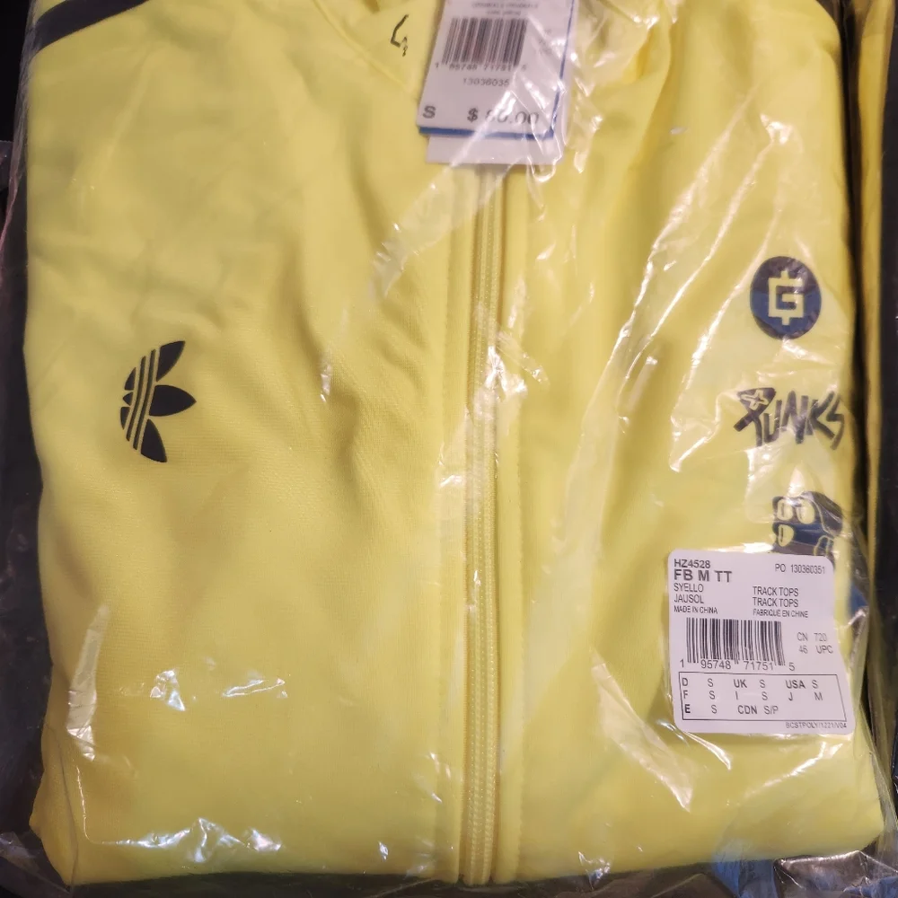 NWT Adidas Into the Metaverse BAYC PUNKS Tracksuit + Beanie S - Picture 7 of 15